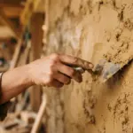 Éco-matériaux de construction : performances et mise en œuvre